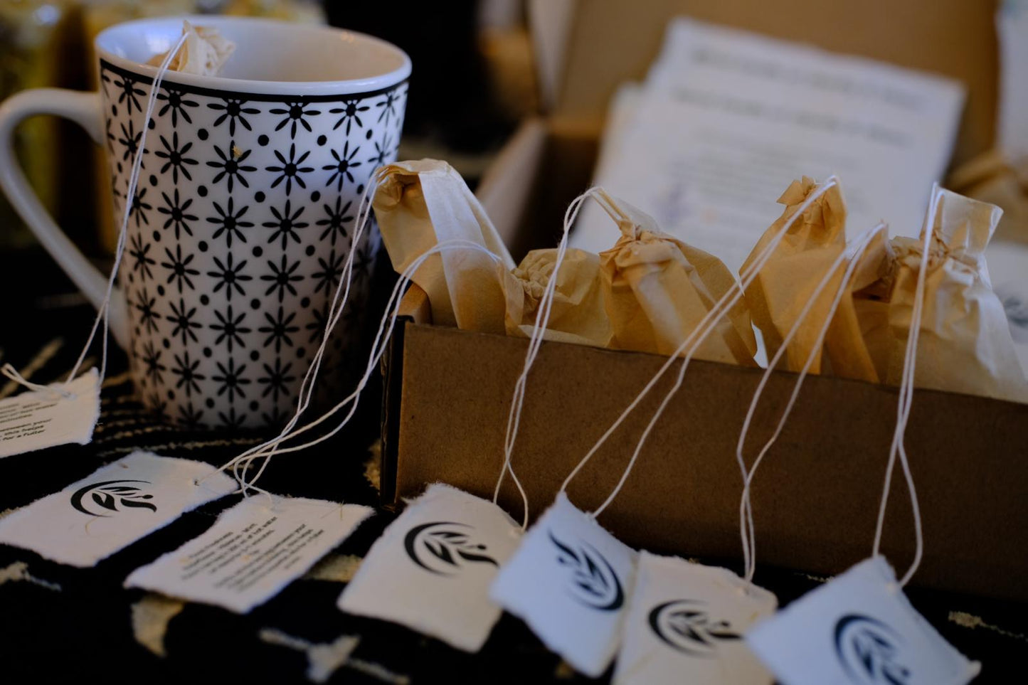 Gastgeschenk-Sets für Hochzeit - Bienenwachskerze mit Tee